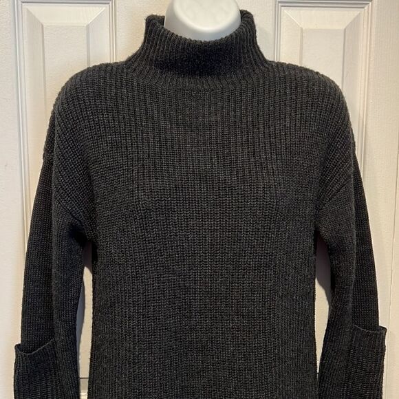 Ellen Tracy Grey Mock Neck Long Sleeve Sweater Tunic Size S - Picture 2 of 12
